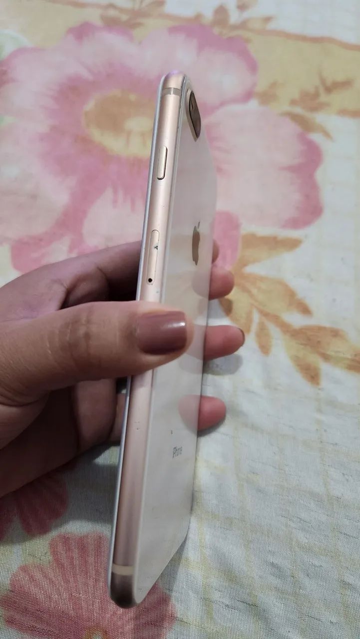 Vendo IPhone 8 plus  - Foto 4