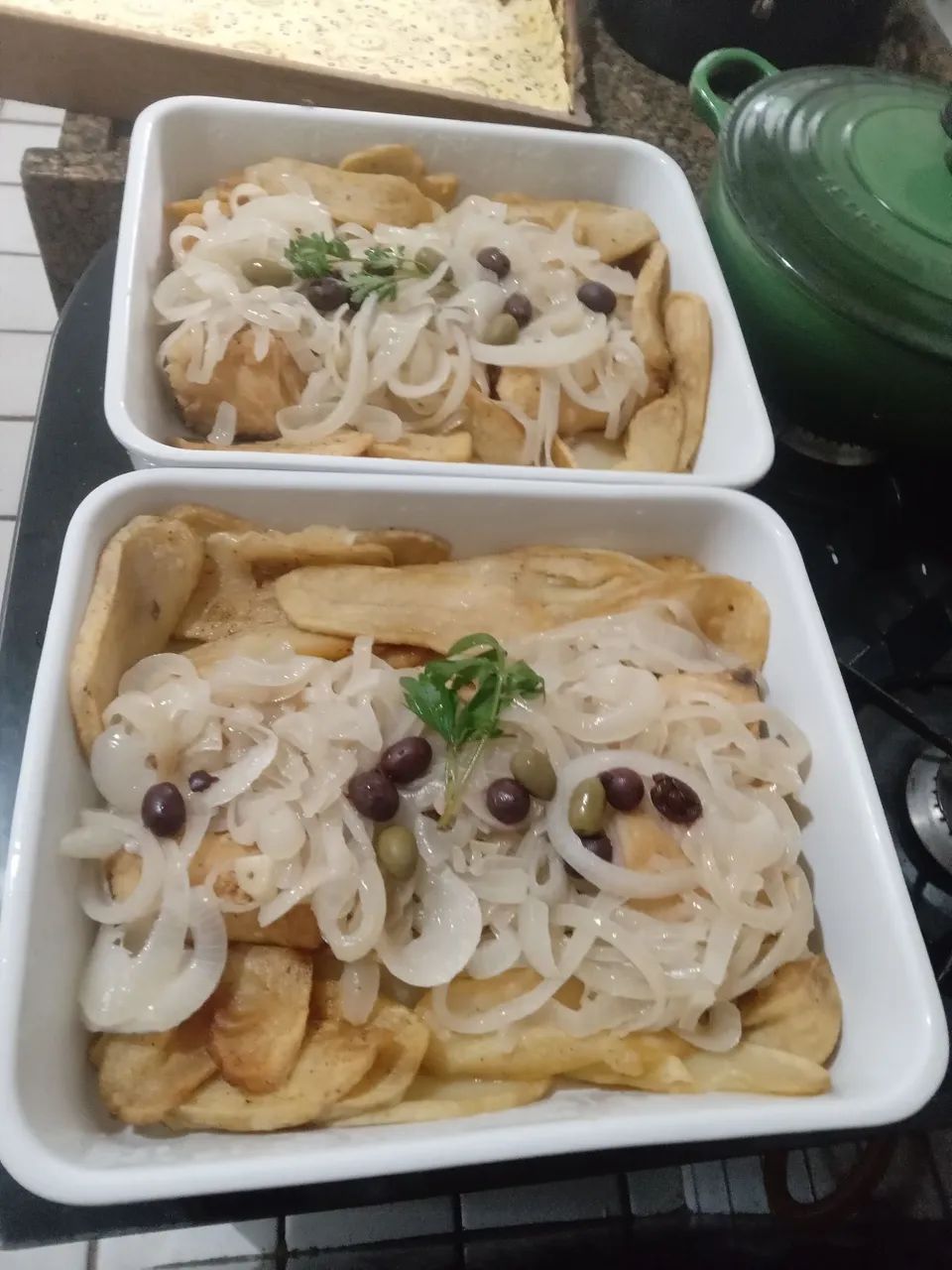 DISPONÍVEL PRA FAZER CONGELAMENTOS E EVENTOS 