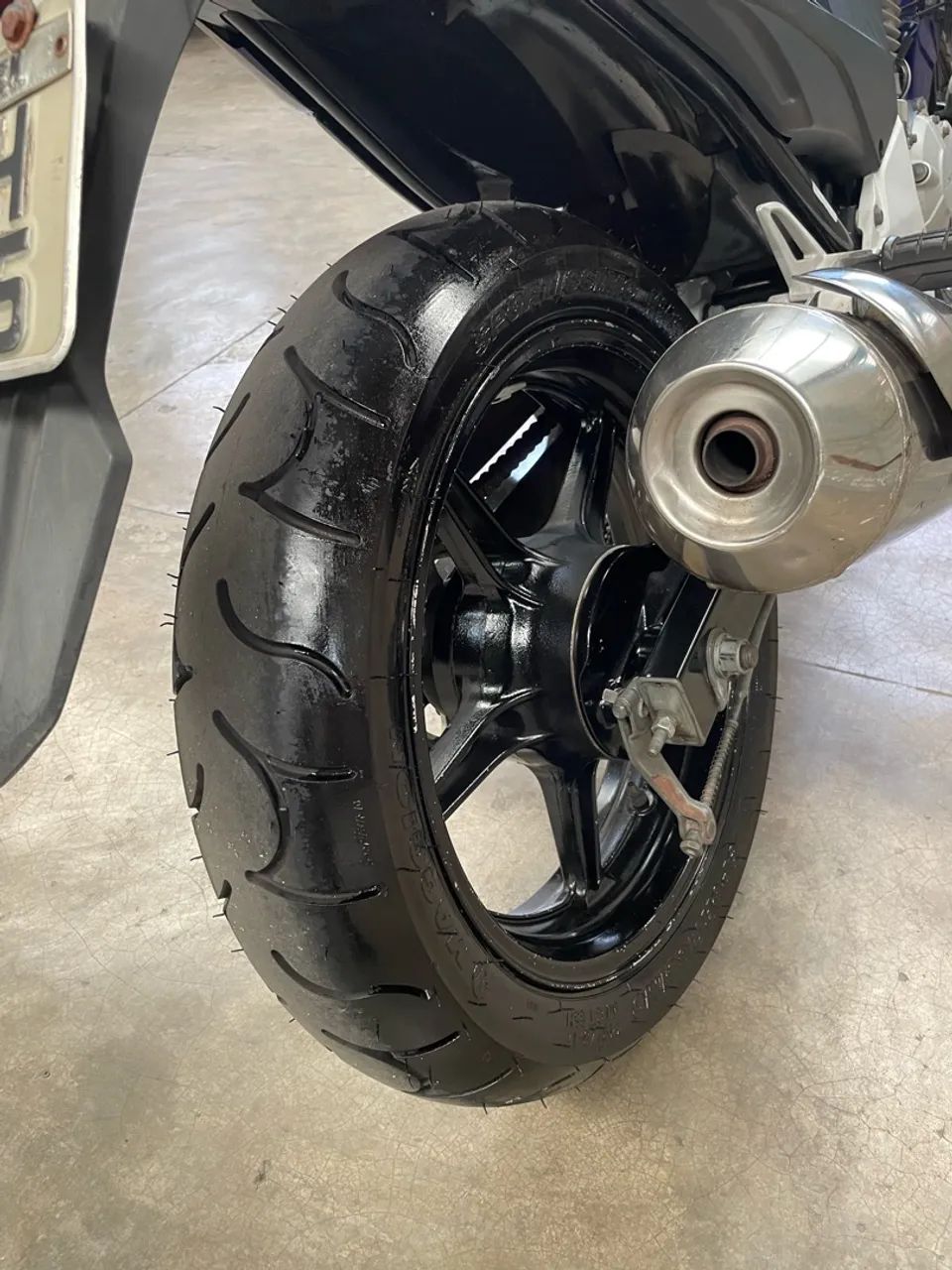 CB 300 - Foto 5