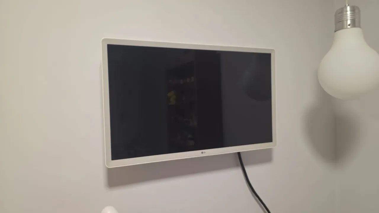 TV LG Smart 32 polegadas HD 