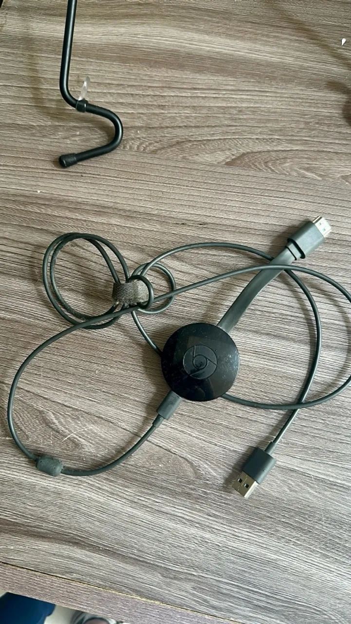 Google Chromecast com cabo USB ? R$ 150