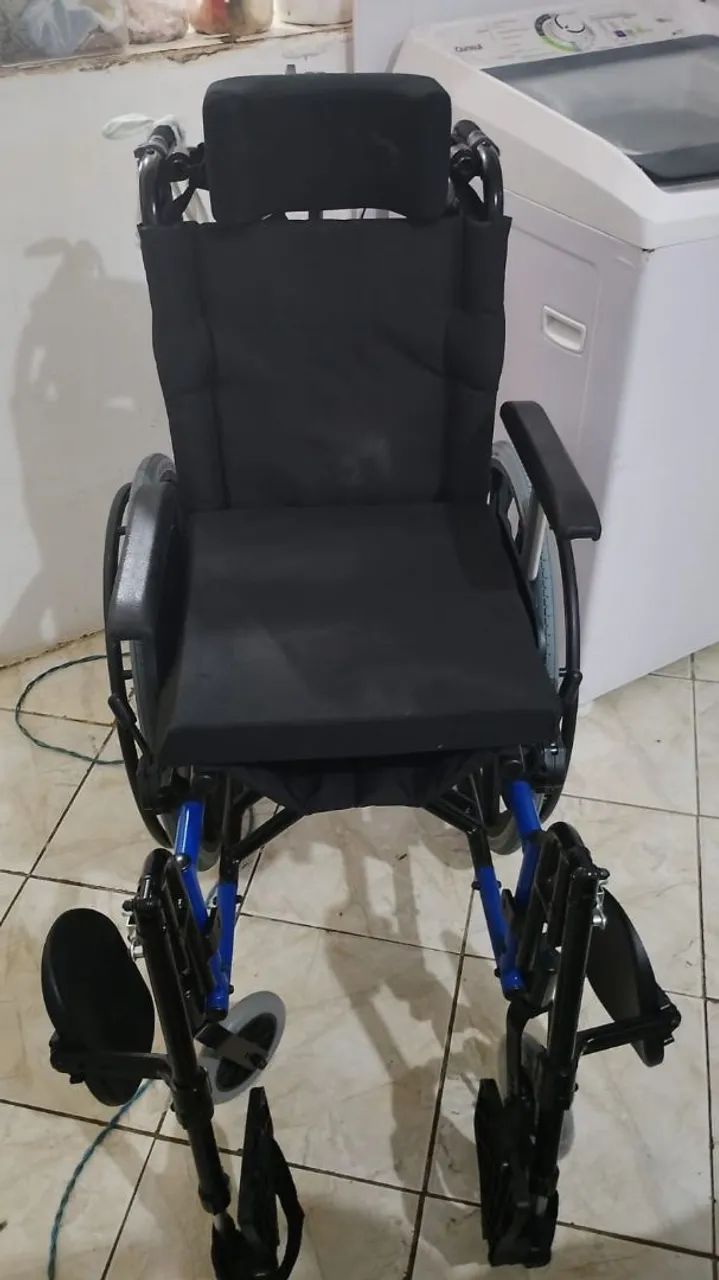 Cadeira de rodas  - Foto 3