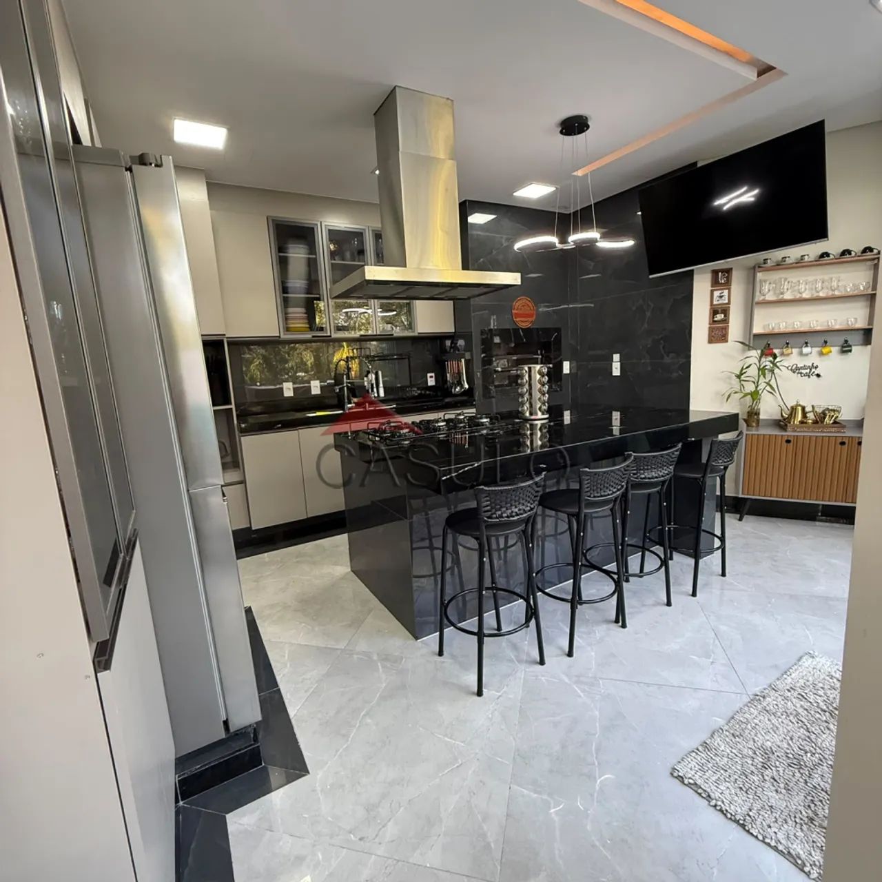Apartamento à venda no Retiro com 220 m² e 4 dormitórios/quartos disponíveis. - Foto 5