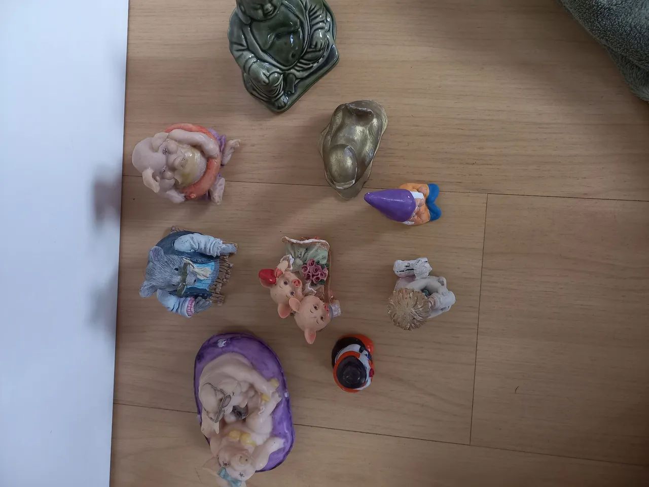 lote com 9 bibelôs antigos - Foto 2