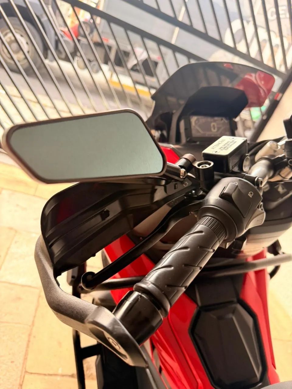 ADV 150 - Foto 3