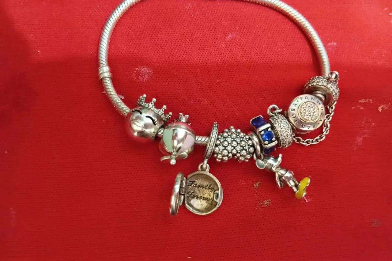 Pandora Vivara