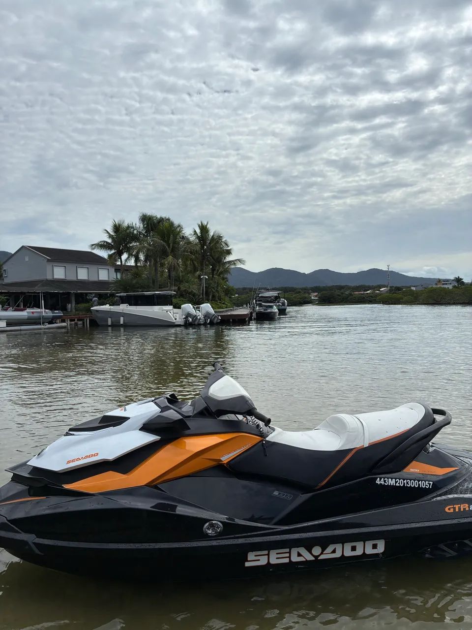 Jet Ski 215 GTR ( ano 2013)  - Foto 2