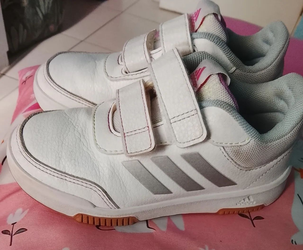 Tênis Adidas infantil  - Foto 2