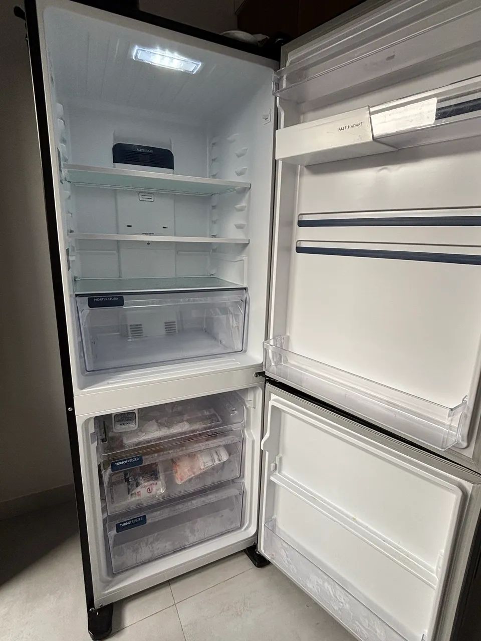  Vende-se geladeira  - Foto 2