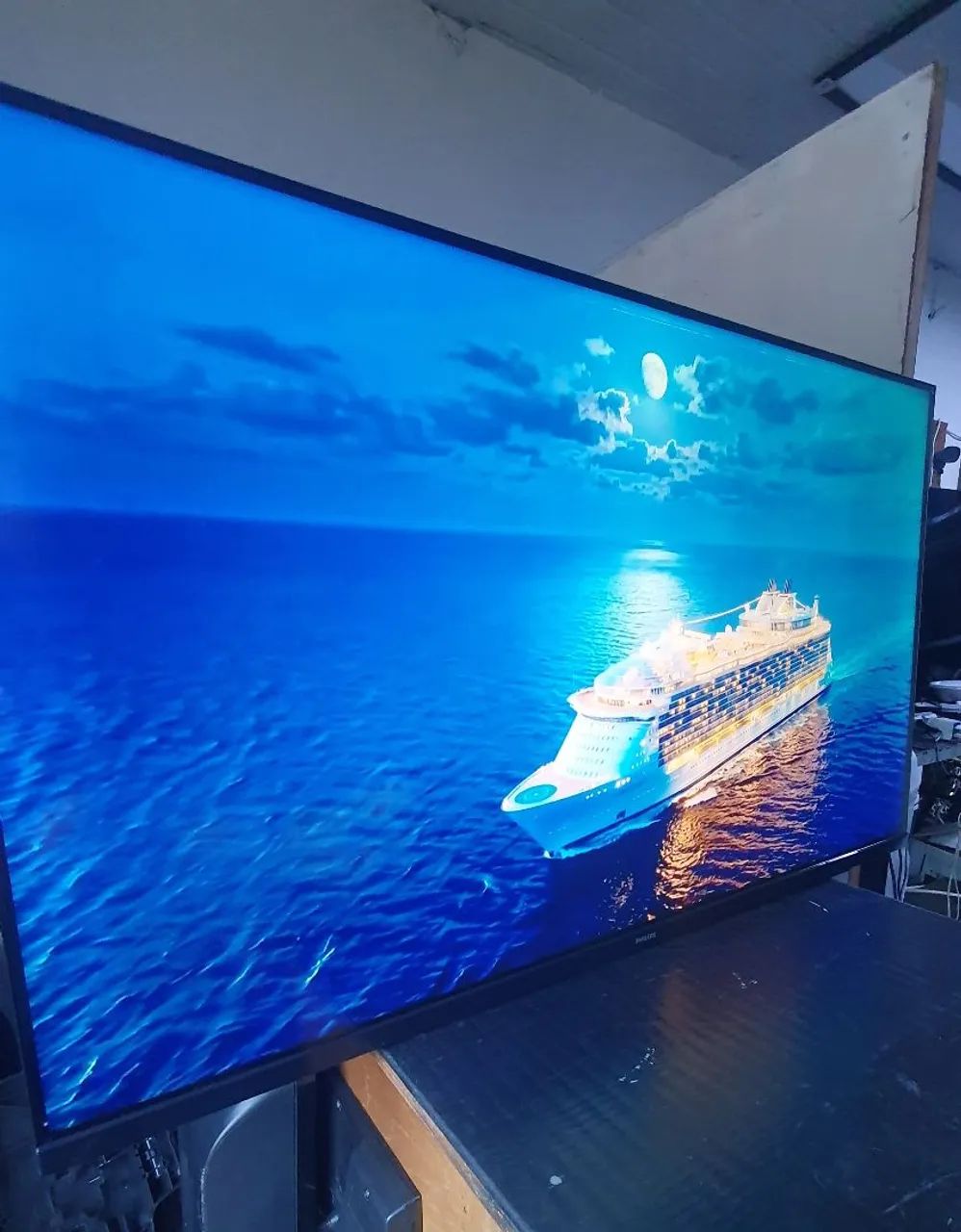 TV Philips Smart 4K 43 Polegadas 