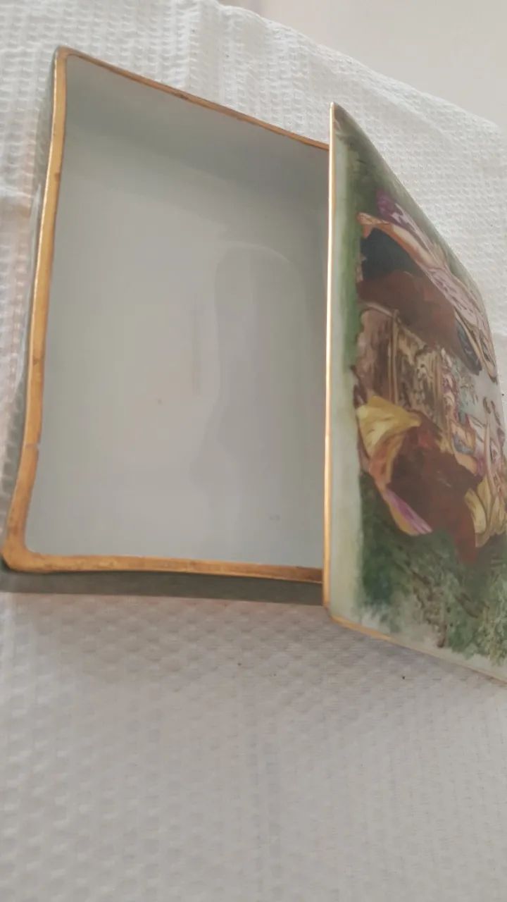 Porta joia de porcelana antiga  - Foto 3