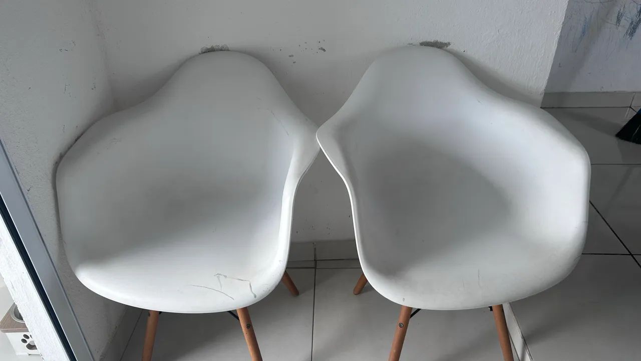 Kit com duas unidades / Poltronas Eames - Foto 3
