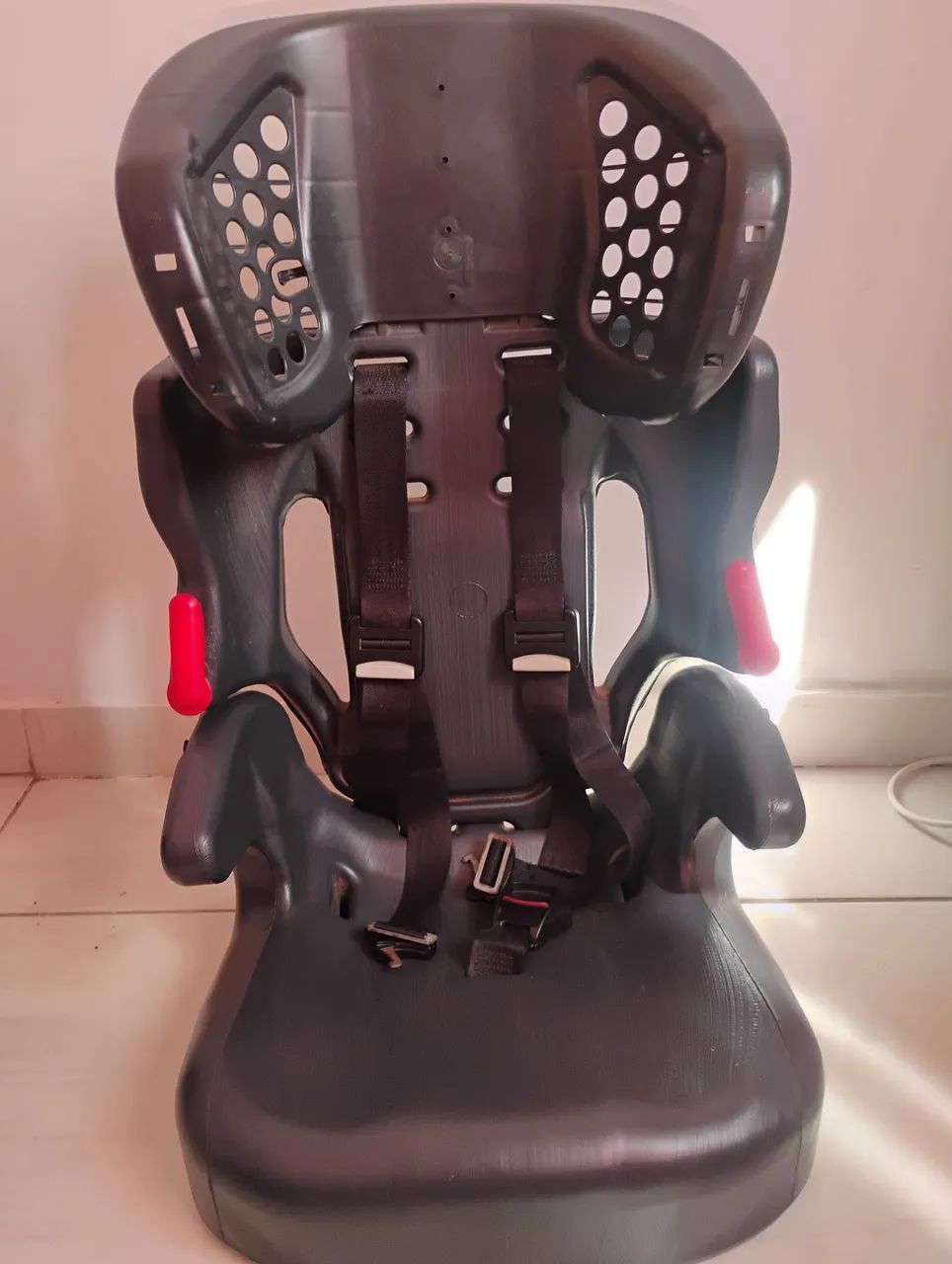 Cadeirinha de Carro Universal 15-36 kg para crianças de 4 a 10 anos