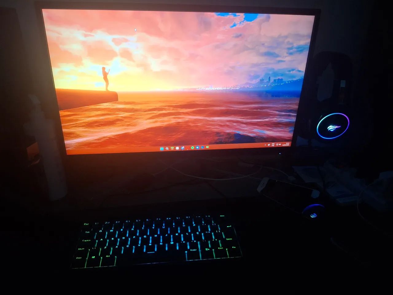 Pc gamer + teclado mecânico e fone