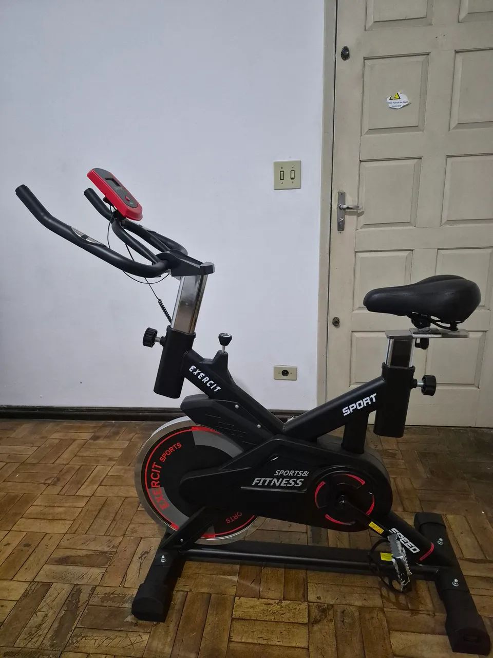 Bike para exercícios spinning  - Foto 5