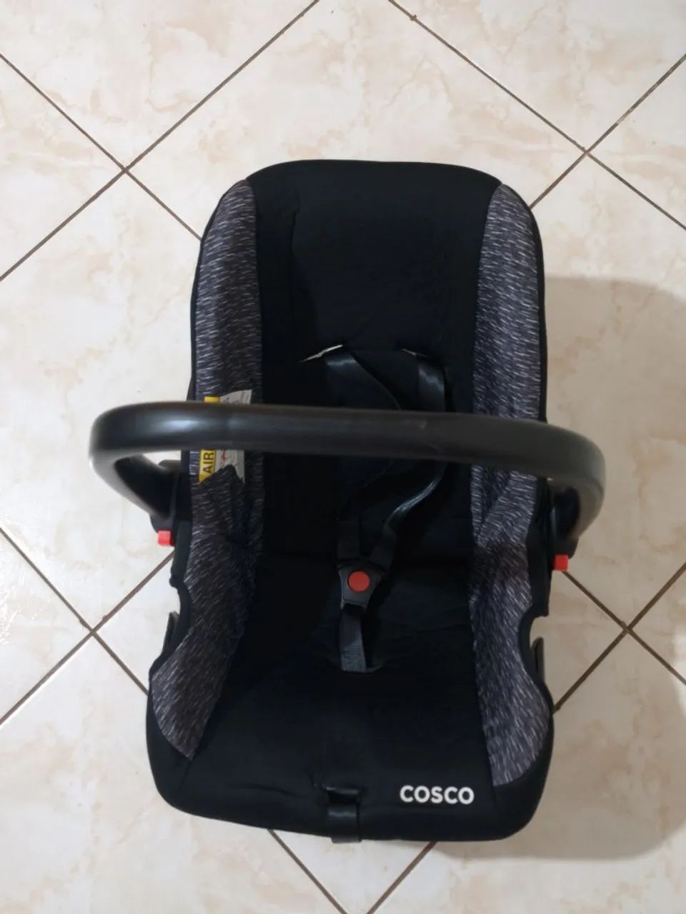Vendo Bebê conforto da Cosco  - Foto 2