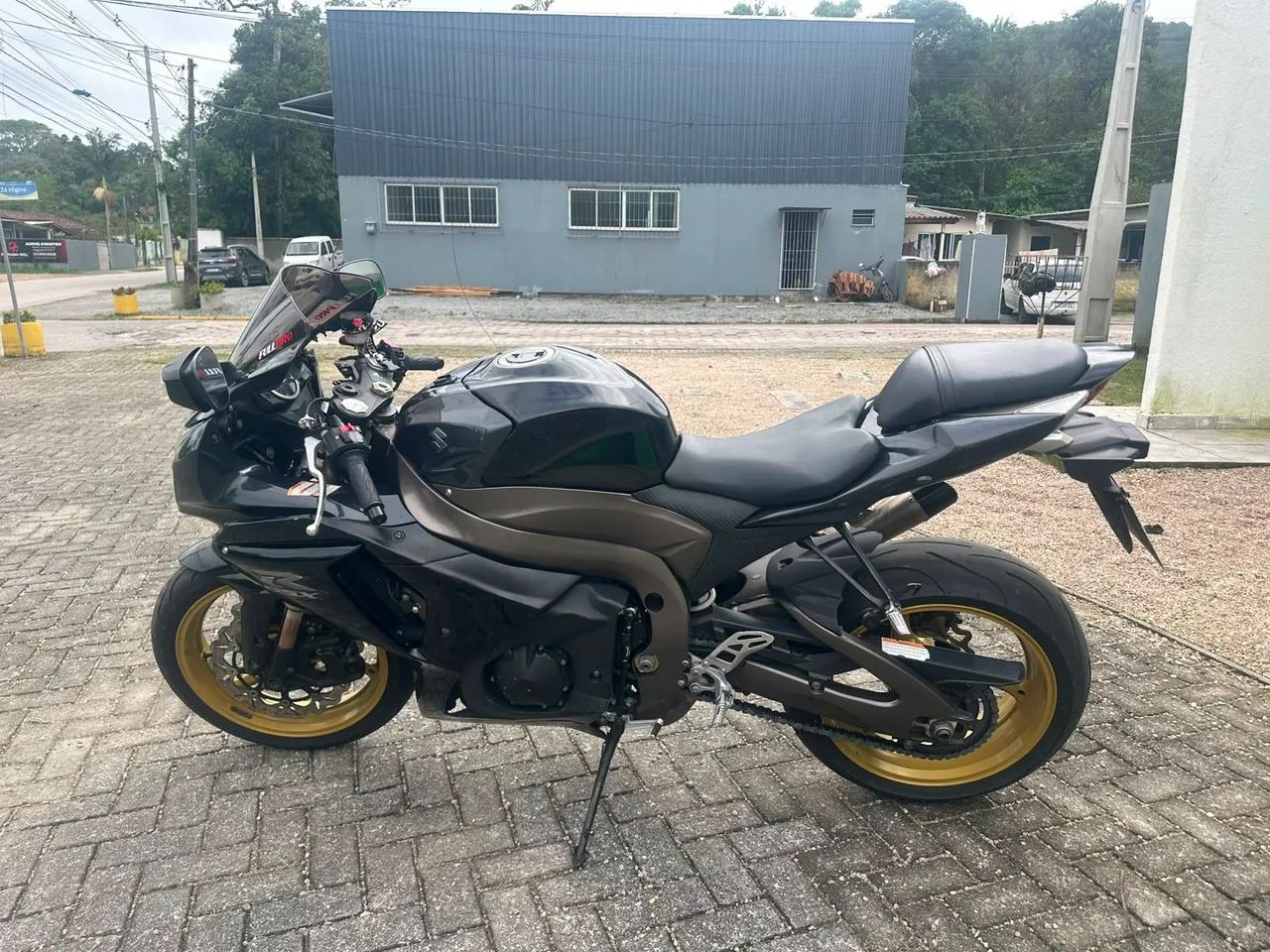 GSX-R 1000 2011 - 1541336805 | OLX