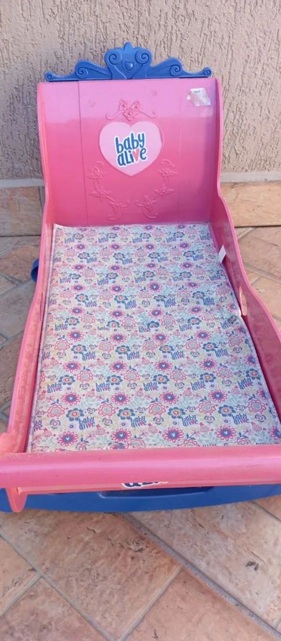 Brinquedo Bebe conforto e Berço Baby Alive - Foto 2