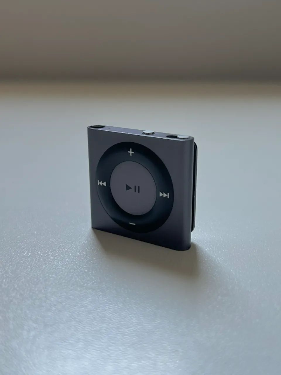 Ipod Shuffle 2GB