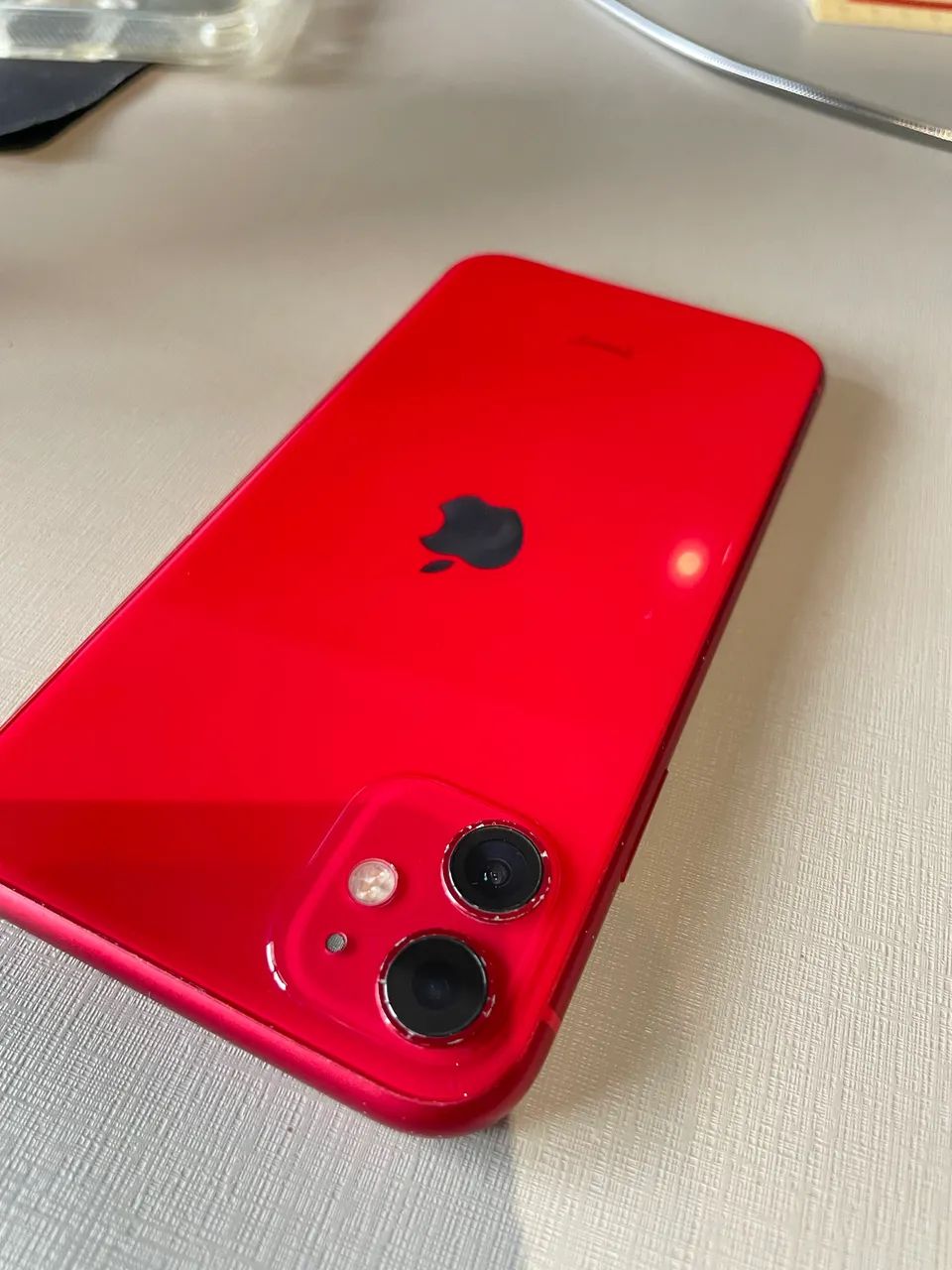 iPhone 11 256G RED com a caixa original e NF - Foto 3