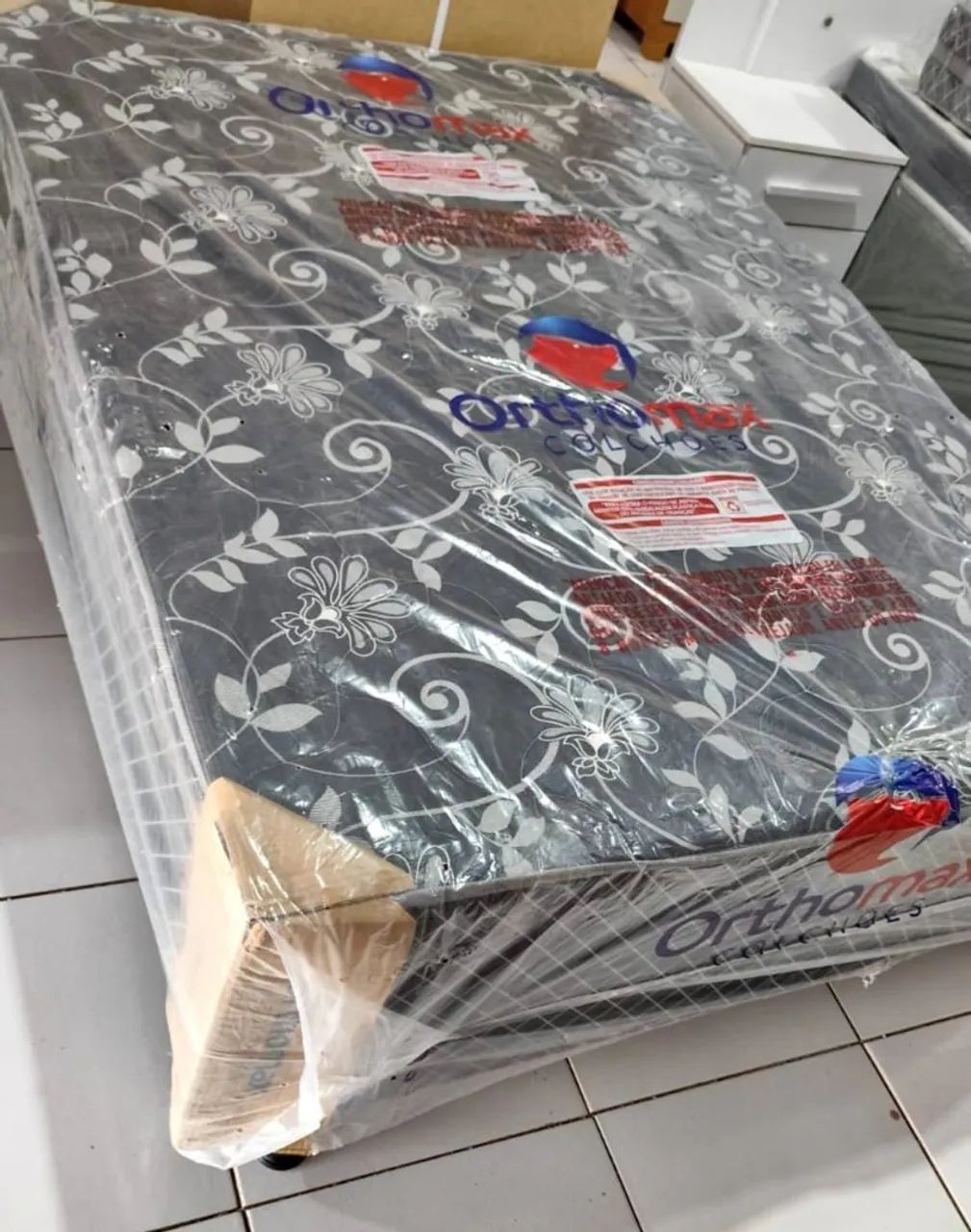 Cama Box Com colchão Conjugado Novo. 