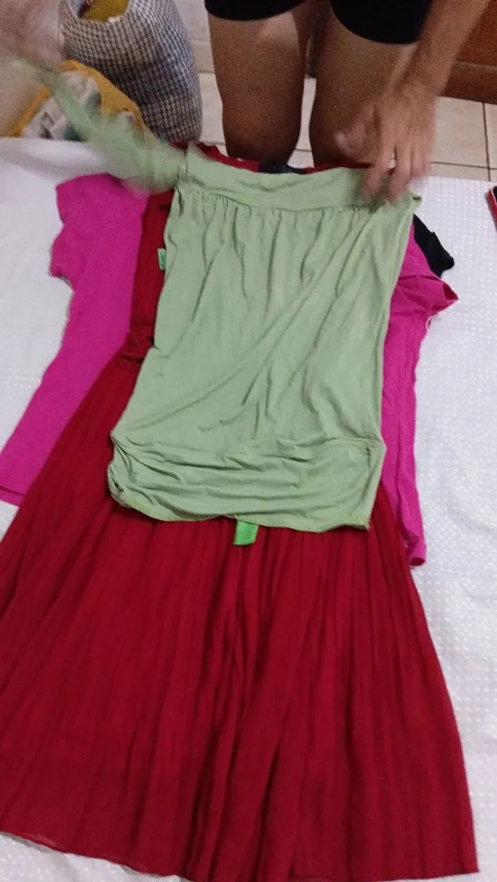 Sacolas com roupas, sapatos e brinquedos  - Foto 3