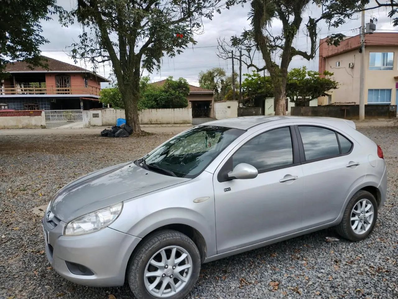 JAC J3 J3 1.4 16V 5p Mec. 2013