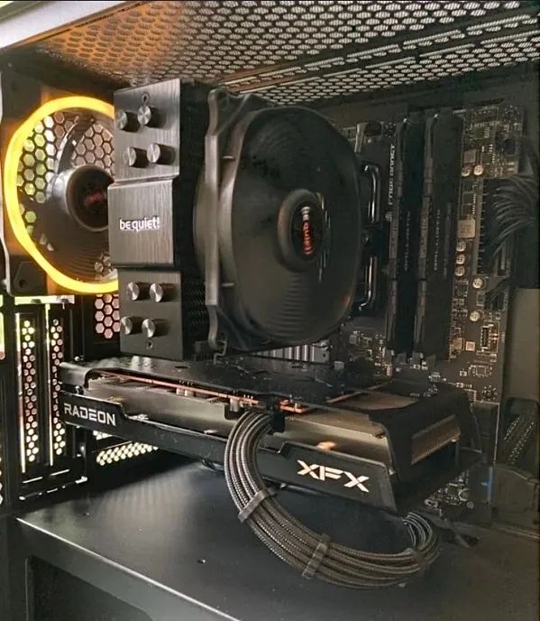 RX 6600 XFX  - Foto 2