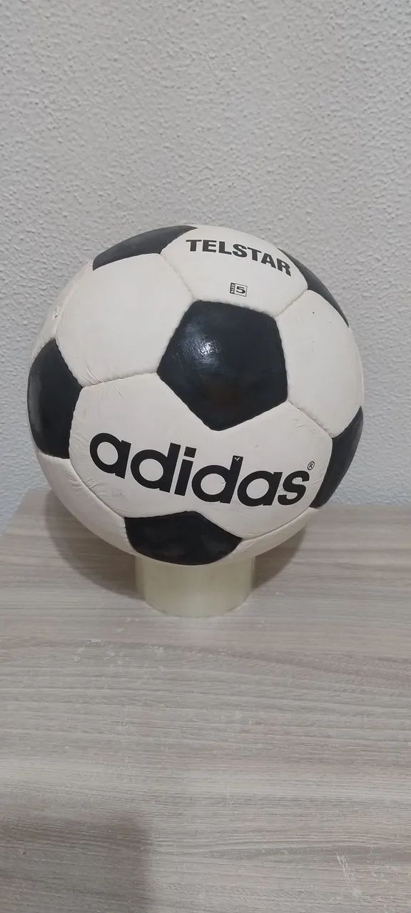 Bola Adidas Testar autografada por Cafu - Foto 3