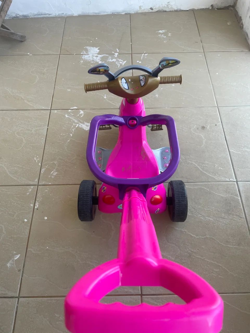 Carrinho pra passeio ( triciclo) - Foto 2
