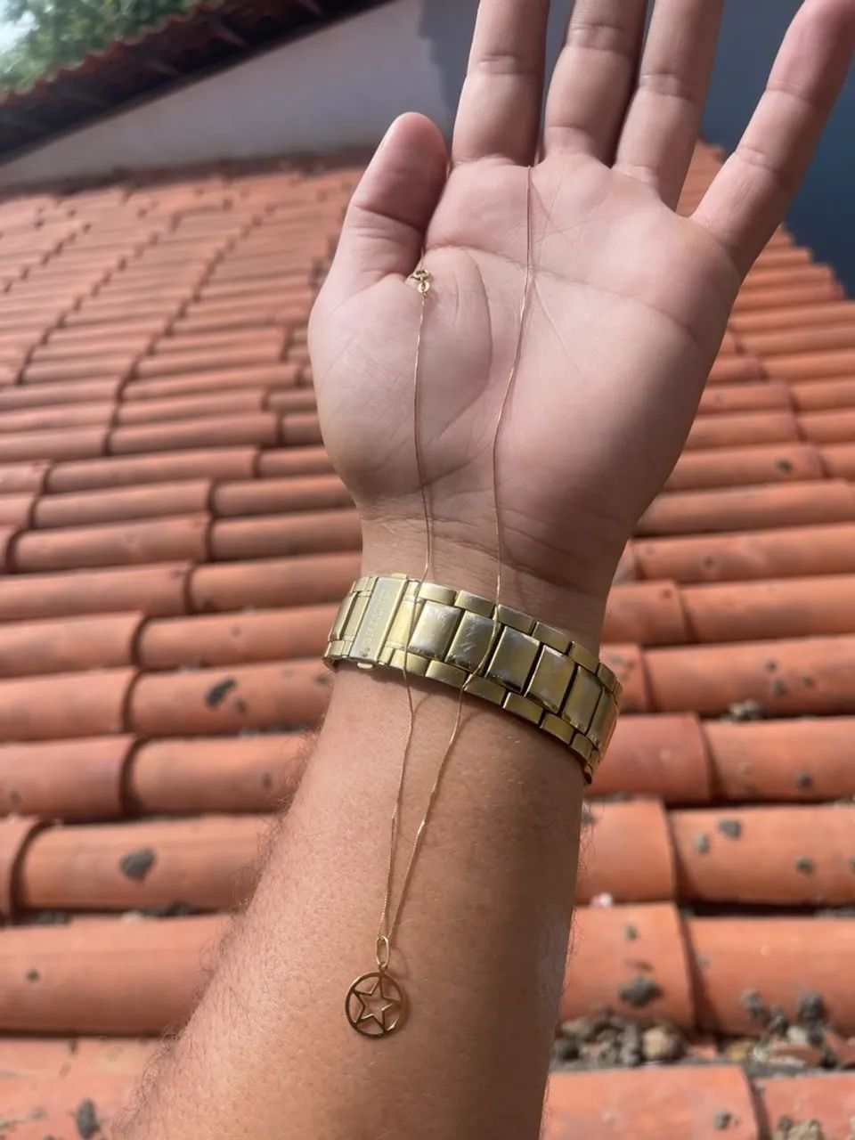 Colar de ouro 