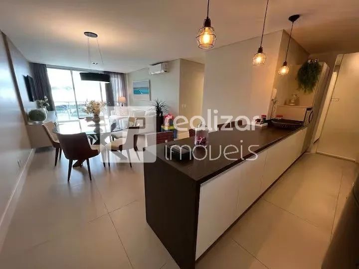 Apartamento 2 quartos no bairro Jurerê Internacional, em Florianópolis - Foto 2