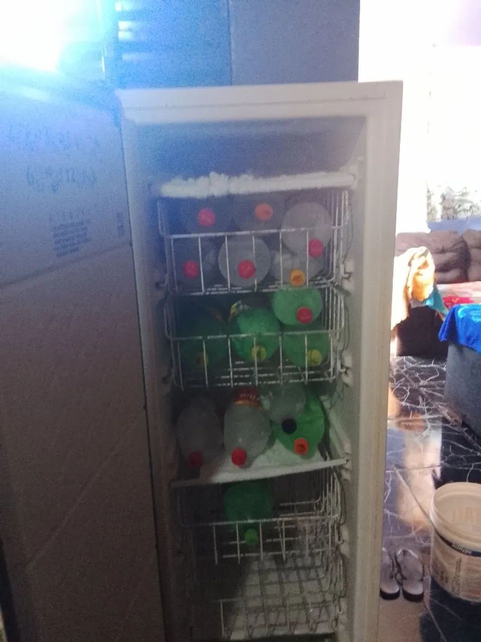 Estou vendendo esse freezer  - Foto 2
