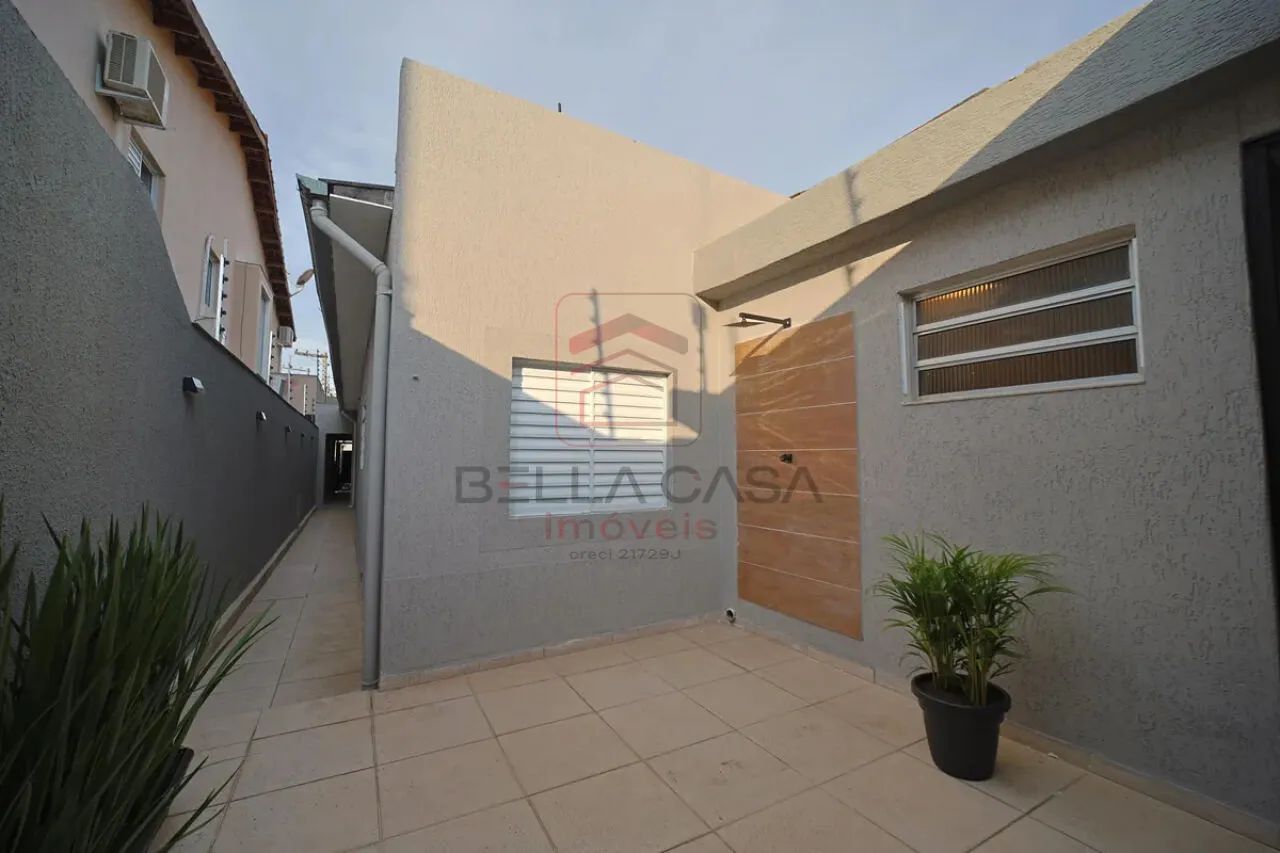 Casa térrea à venda na Penha!