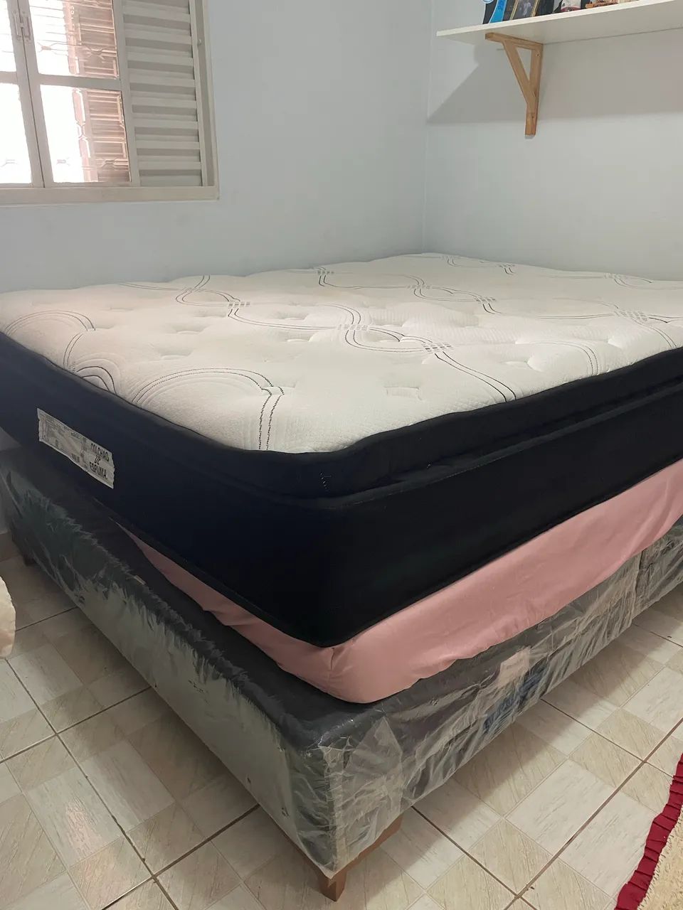 Venda cama queen box