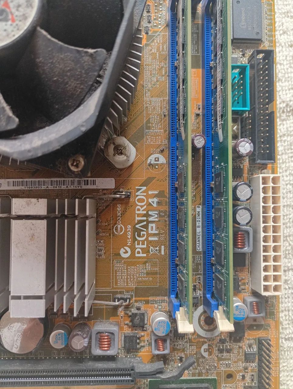 Placa mãe pegatron ddr2 - Foto 4