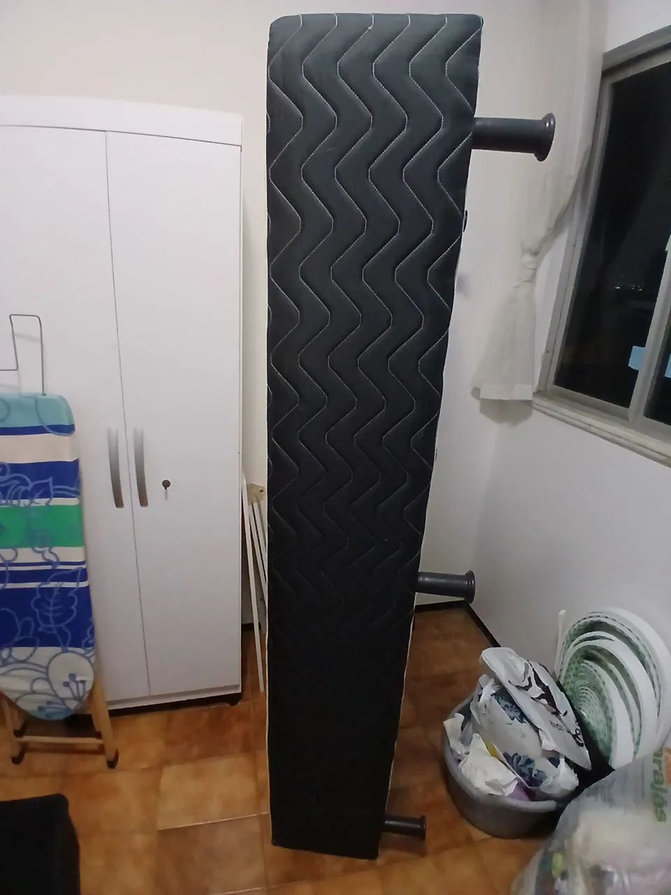 Vendo Conjunto Ortobom  ( Base + Colchão) - Foto 4