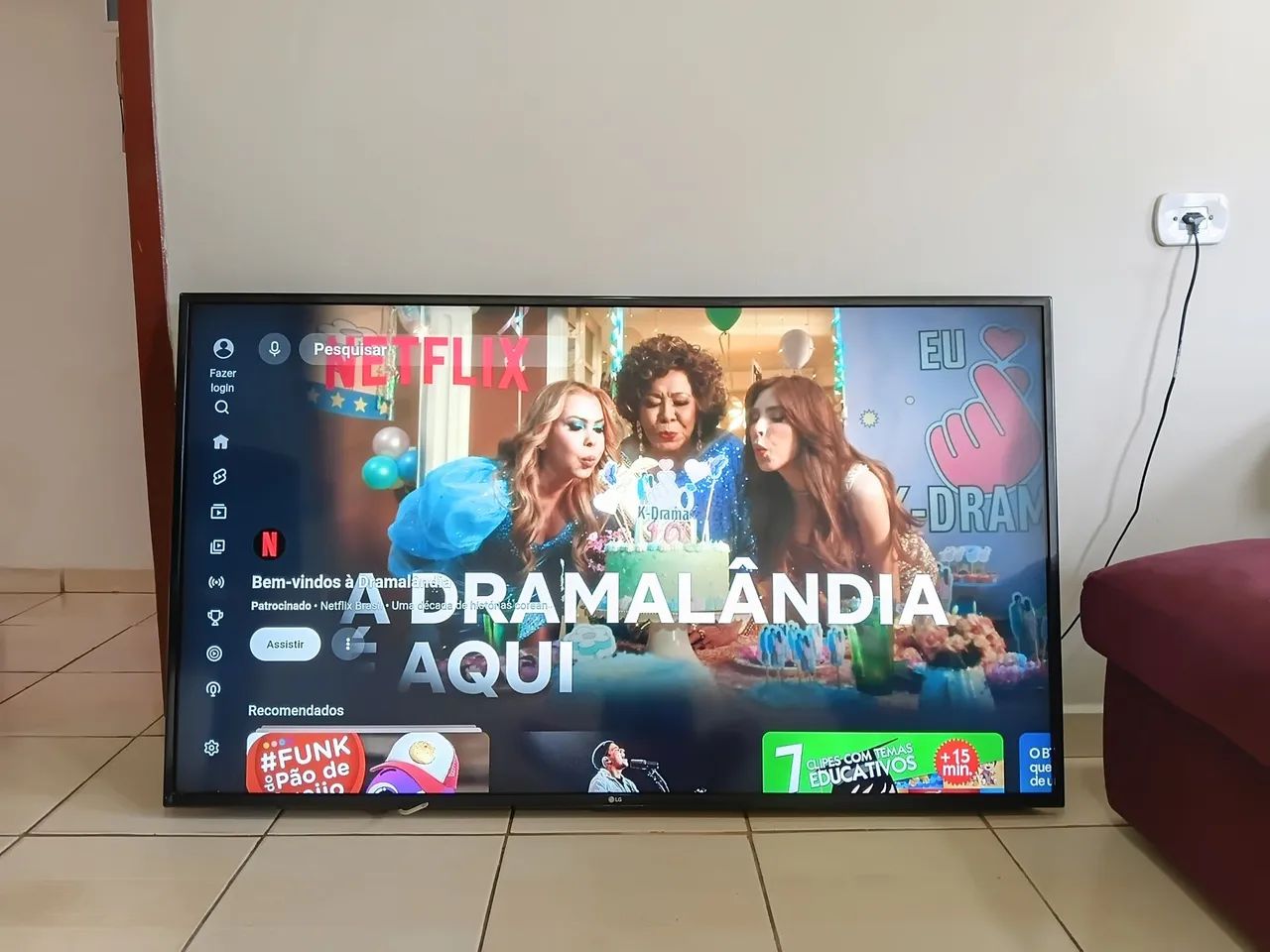 Smart tv LG 60 polegadas 4k tv funcionando perfeitamente  - Foto 2