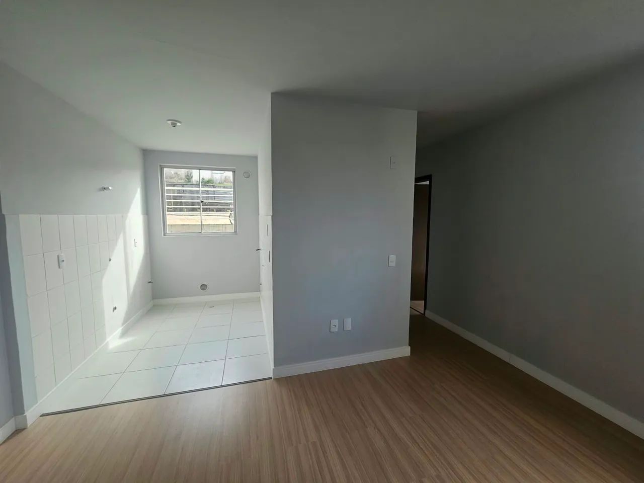 Apartamento (Padrão), com 2 quartos e 1 banheiros à Venda, 50 m² em Içara/SC - Foto 2