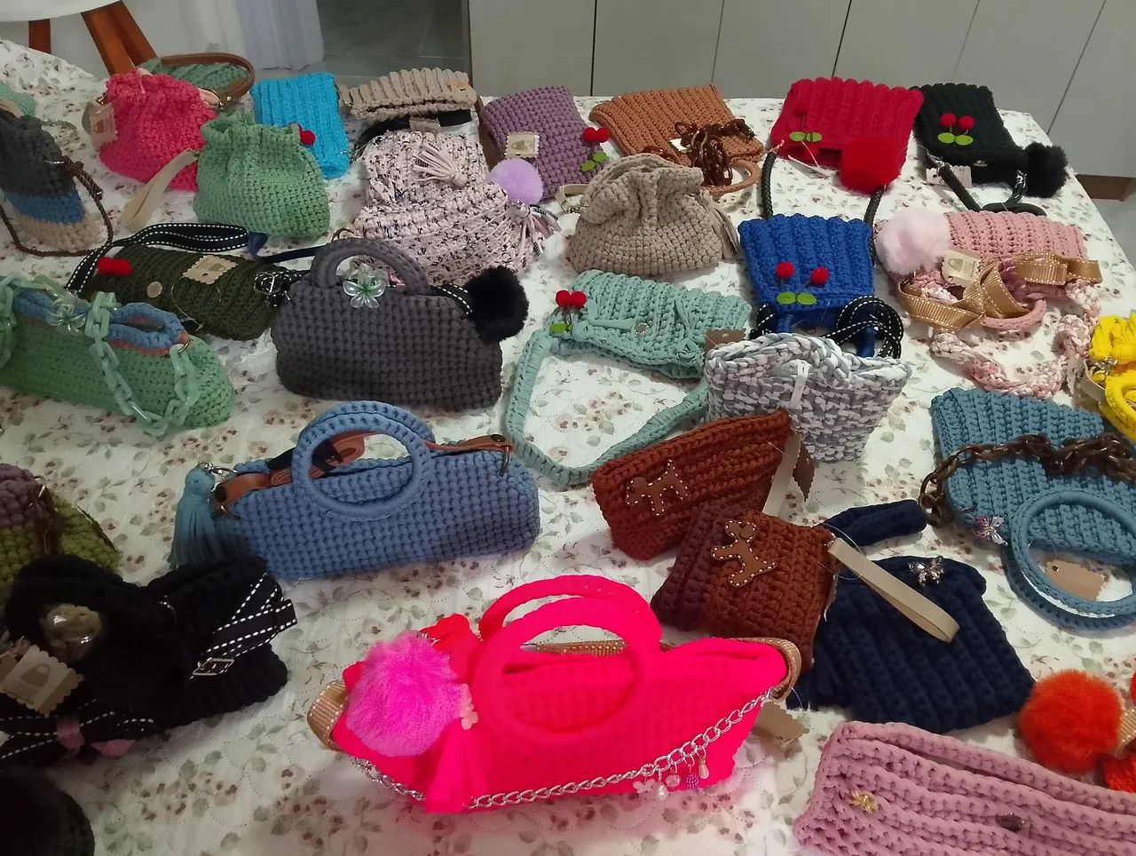 Bolsas e acessórios feminino. - Foto 4