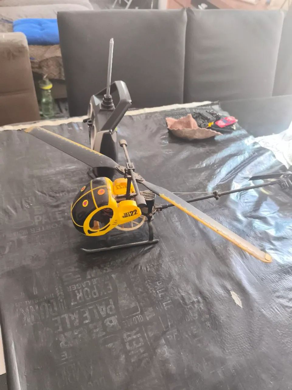 Helicóptero ? com Controle remoto - Foto 3
