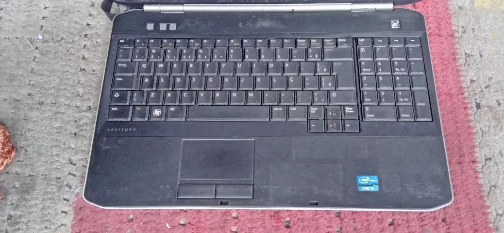 Notebook Dell Intel Core i3, 4GB de Ram Windows 10 - Foto 3