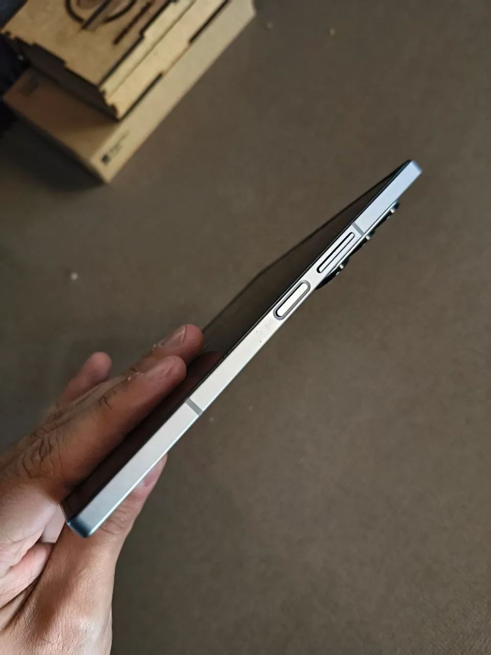 Z fold 6 512gb com caixa tudo - Foto 2
