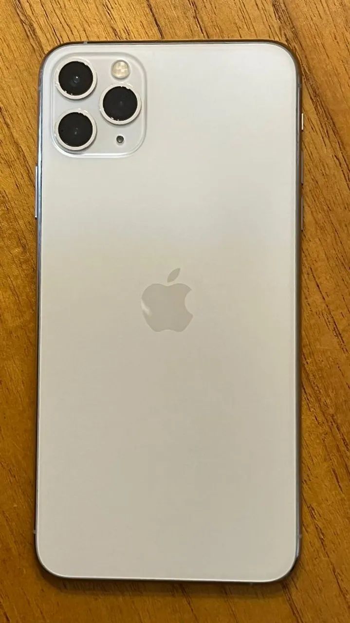 IPhone 11 Pro Max 64gb - Foto 2