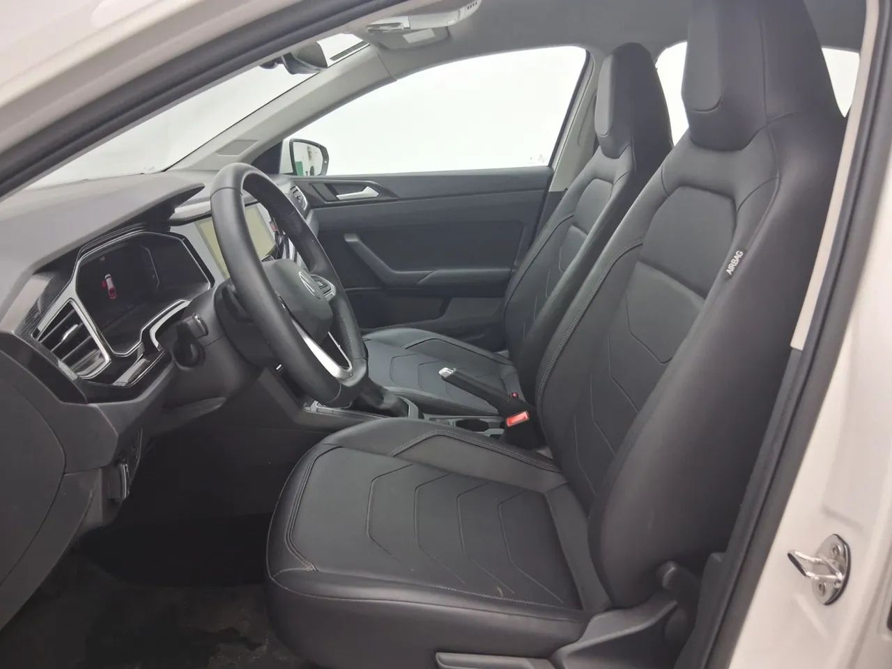 Volkswagen Polo Highline 170 TSI 1.0 Flex 12V Aut., foto 16 de 18