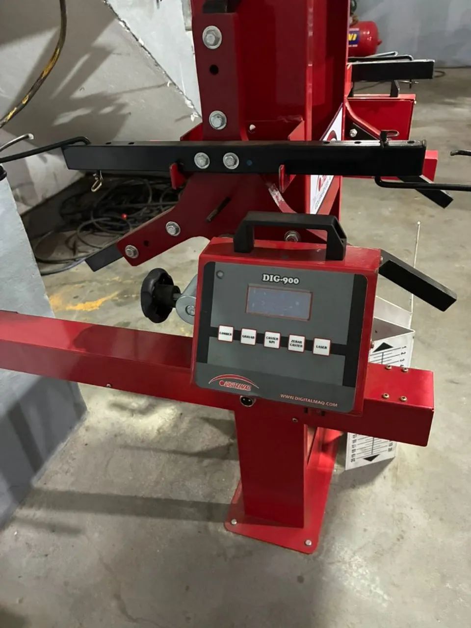 Alinhamento automotivo computadorizado  - Foto 3