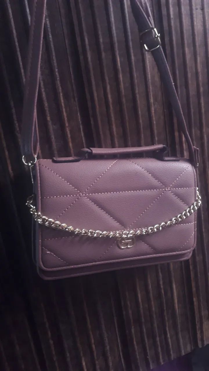Bolsa Feminina Rosa Matelassê com Corrente - Linda e Elegante - Foto 4