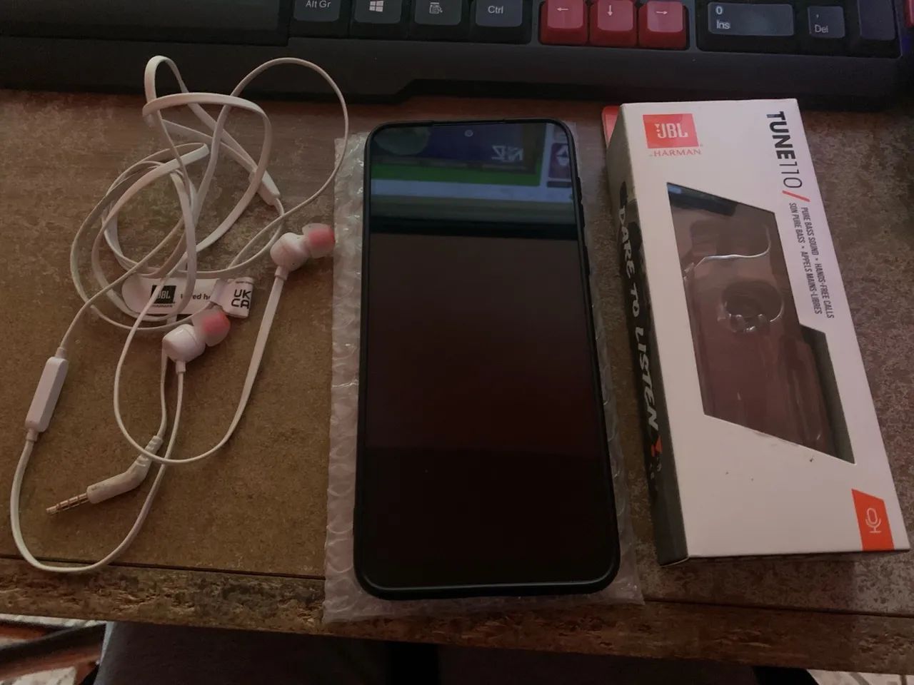 MOTOROLA E13 + FONE JBL ORIGINAL