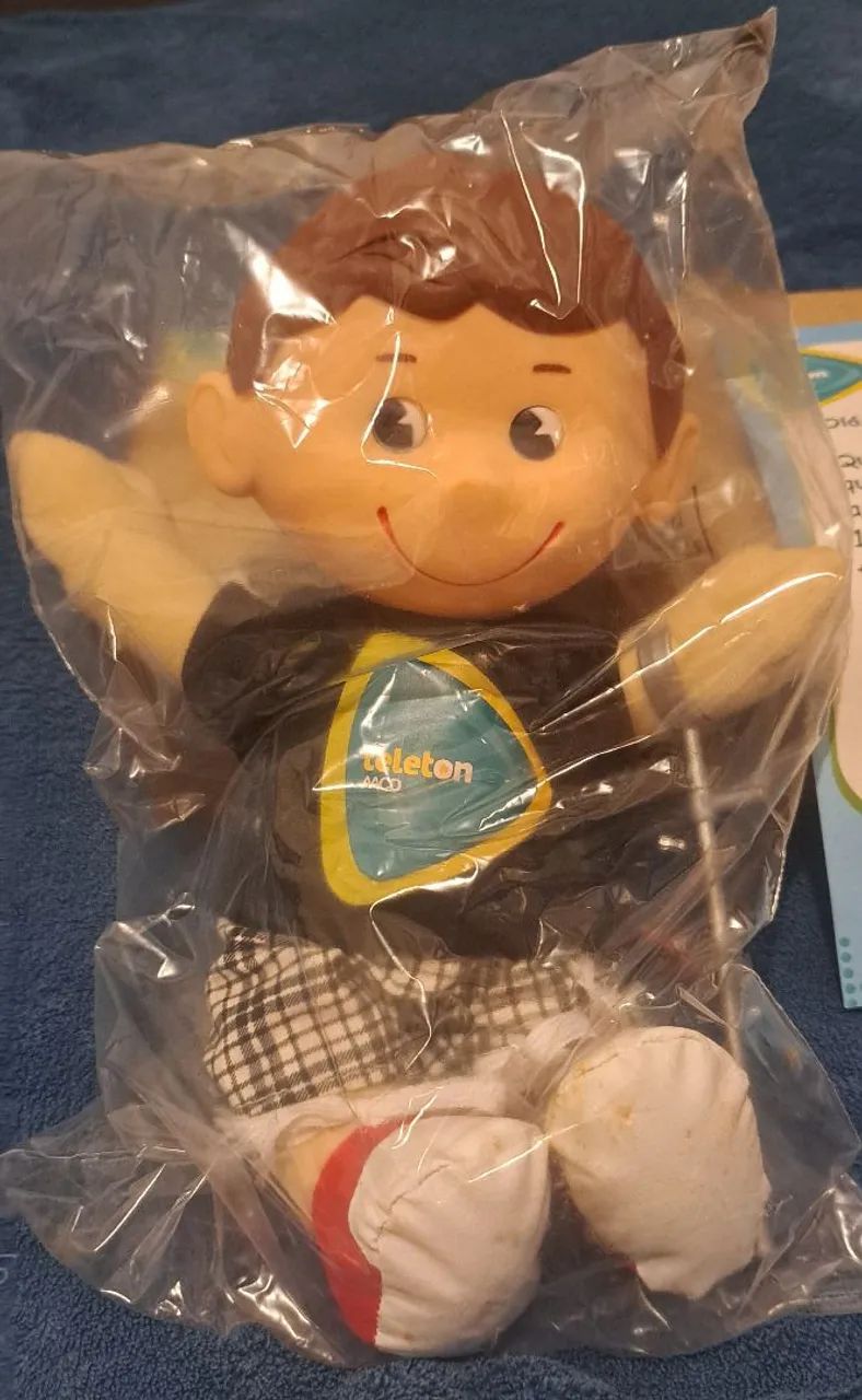 Pra colecionador: Boneco Tonzinho com muleta AACD- Teleton original e lacrado - Foto 2
