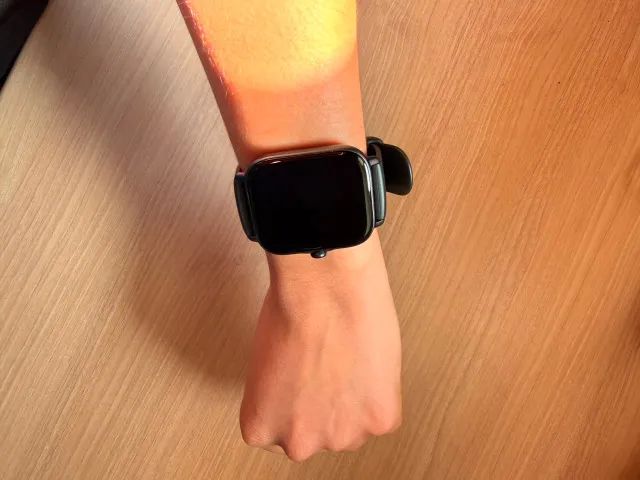 Relógio Amazfit GTS Mini 4 - Foto 2